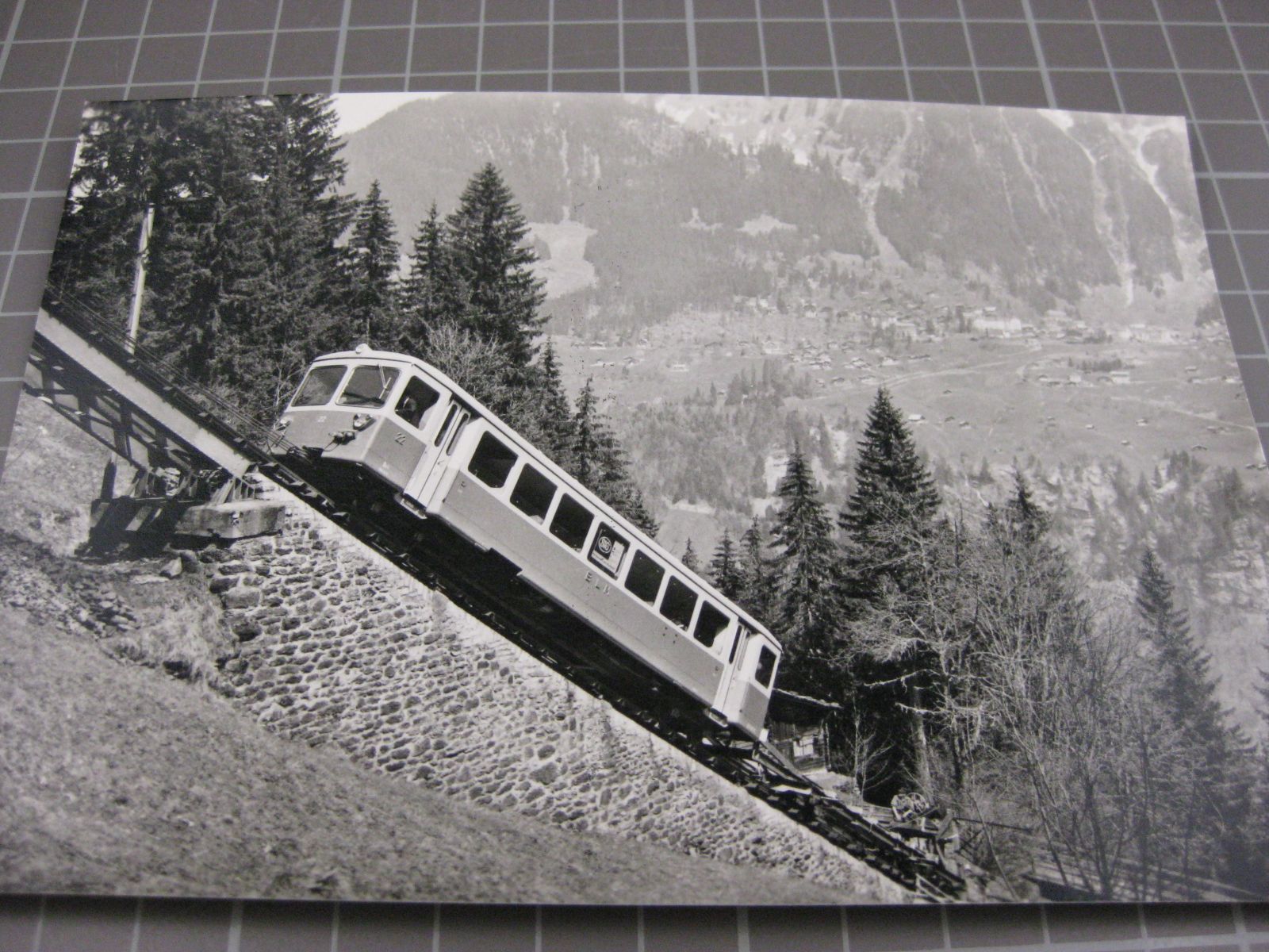 Cartoline postali: AK Auf dem Weg nach Grütschalp – Nuovo (secondo la descrizione) da Malters venduto da Marosko