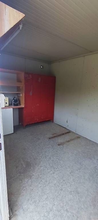 Contenitori edile: Container de bureau 3,6x2,45m – Usato da Bassecourt venduto da Jumat 4