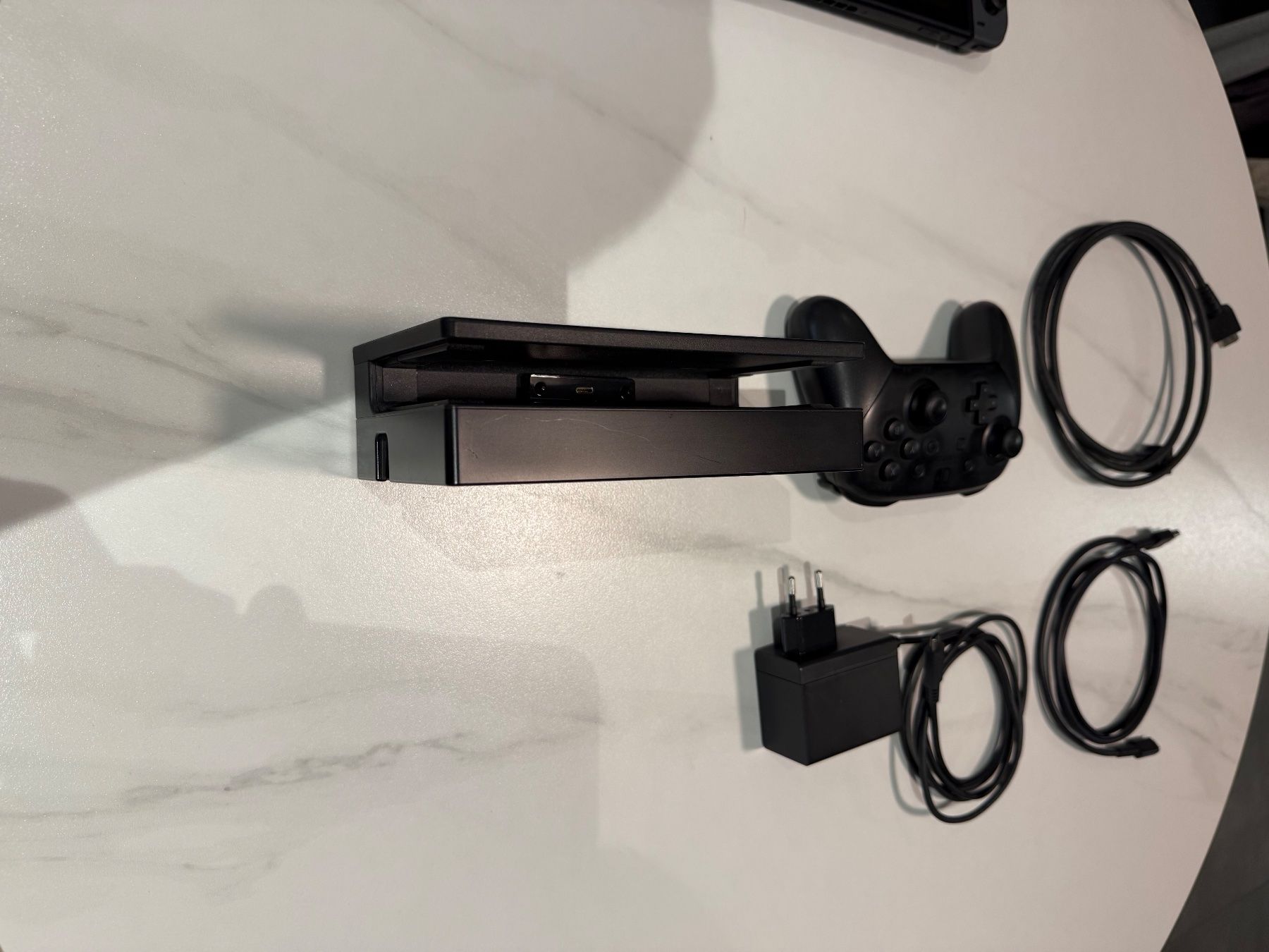 Nintendo Konsolen: Nintendo Switch 1 + Standard-Switch-Fernbedienung – Gebraucht aus Roveredo GR von joh_9xxf 2