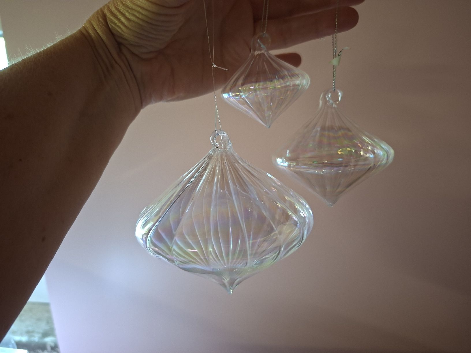Tutte le decorazioni: neu: 26 Weihnachtskugeln Glas irisierend 6-9,5cm – Nuovo (secondo la descrizione) da Nassen venduto da verrueckt 9