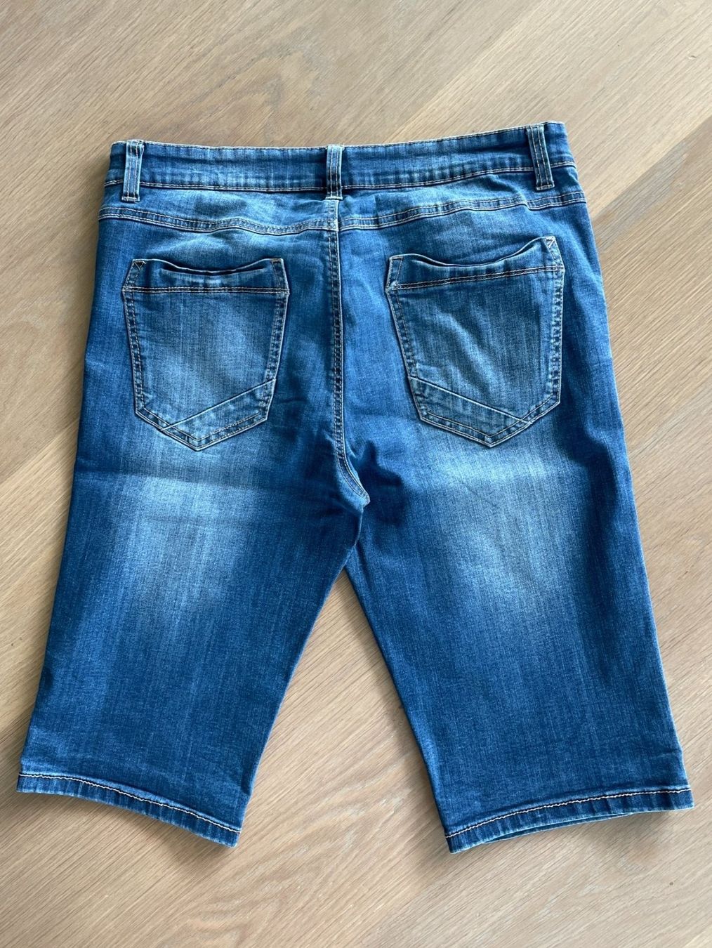 S.Oliver Pantaloni: Jeans-Shorts, s.Oliver, Grösse 170 big – Usato da Rüschlikon venduto da user999 4