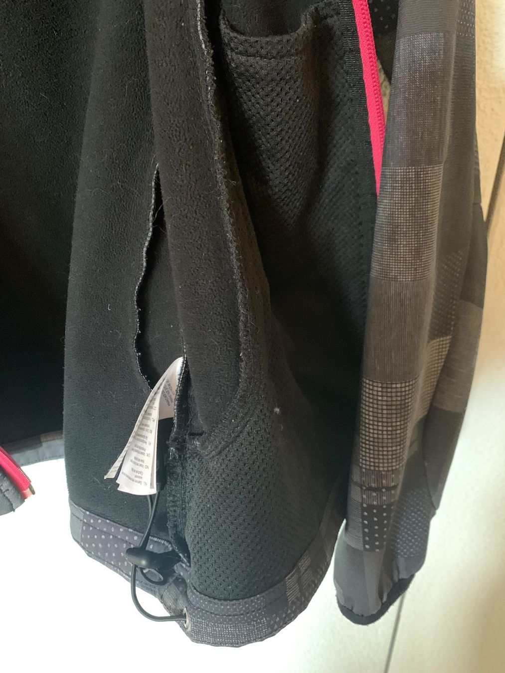Mckinley Giacche & Cappotti: McKinley Softshell/Fleece Jacke Gr. 164 – Usato da Waltenschwil venduto da pipapo71 5