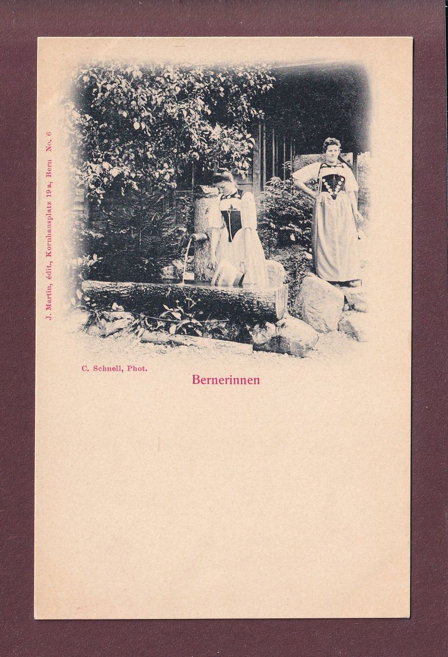 Cartes postales: TRACHT - Bern - Bernerinnen – D'occasion à Pully par nicecards