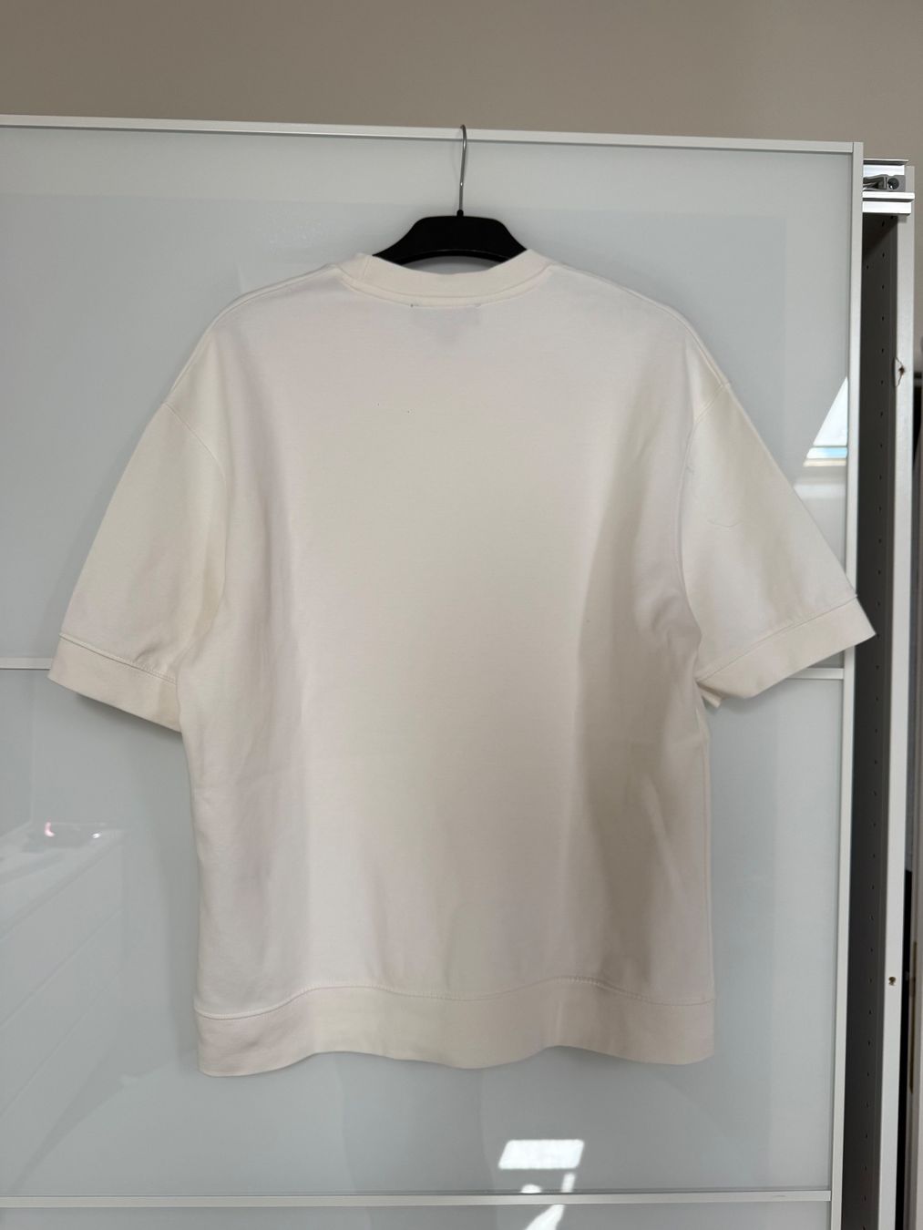 Hosen: 1 Tshirt + 3 Shorts // Gr. L – Gebraucht aus Wängi von can_kgq6 7