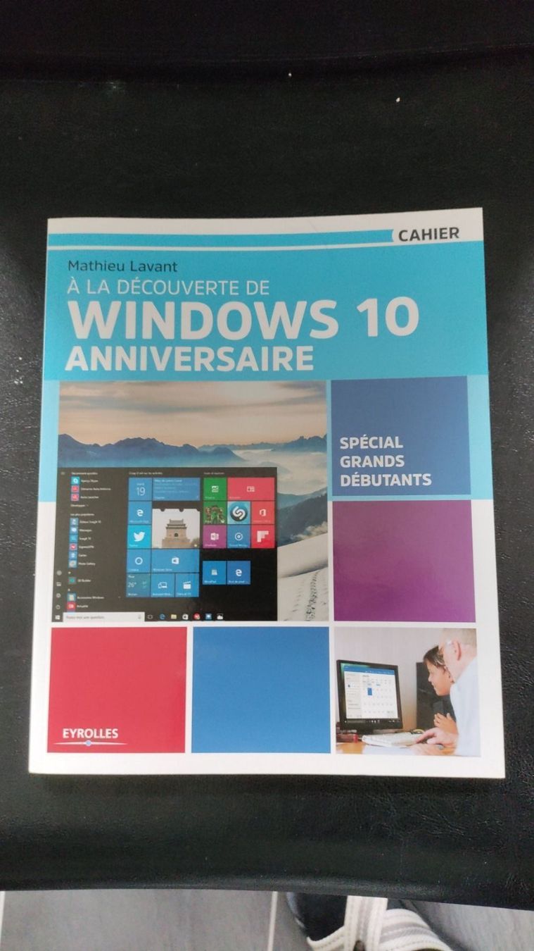 Libri: Livre à la découverte de Windows 10 – Nuovo (secondo la descrizione) da Avry-devant-Pont venduto da OBoss
