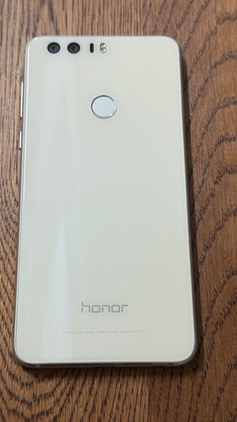 Huawei Handys / Smartphones: HUAWEI Honor 8 weiss – Gebraucht aus Würenlos von Starceve 1