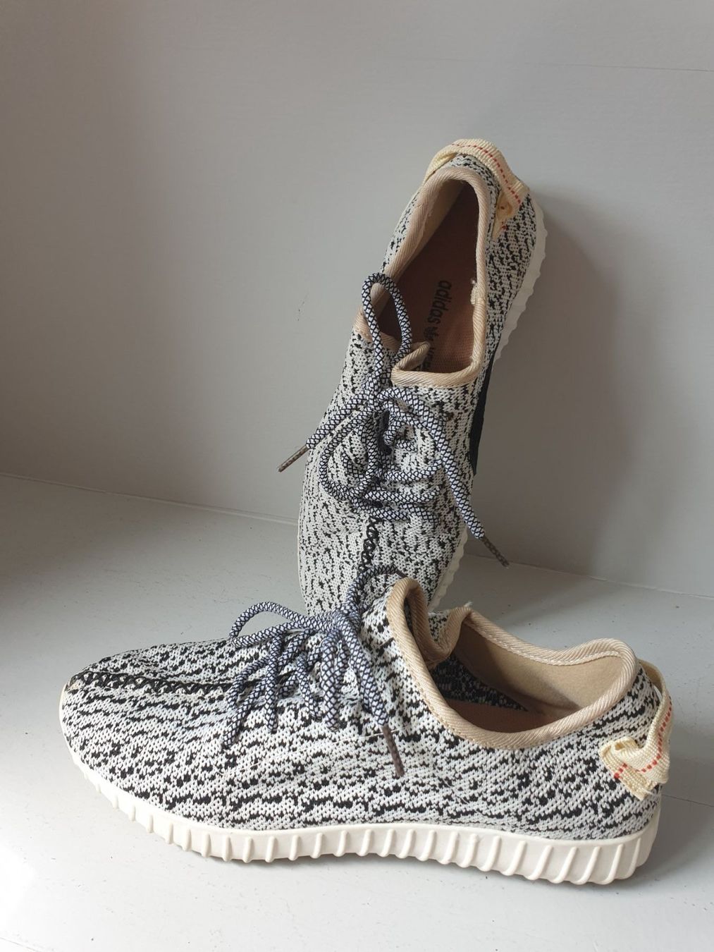 Herrenschuhe: Sneaker Addidas – Gebraucht aus St.Gallen von EL03