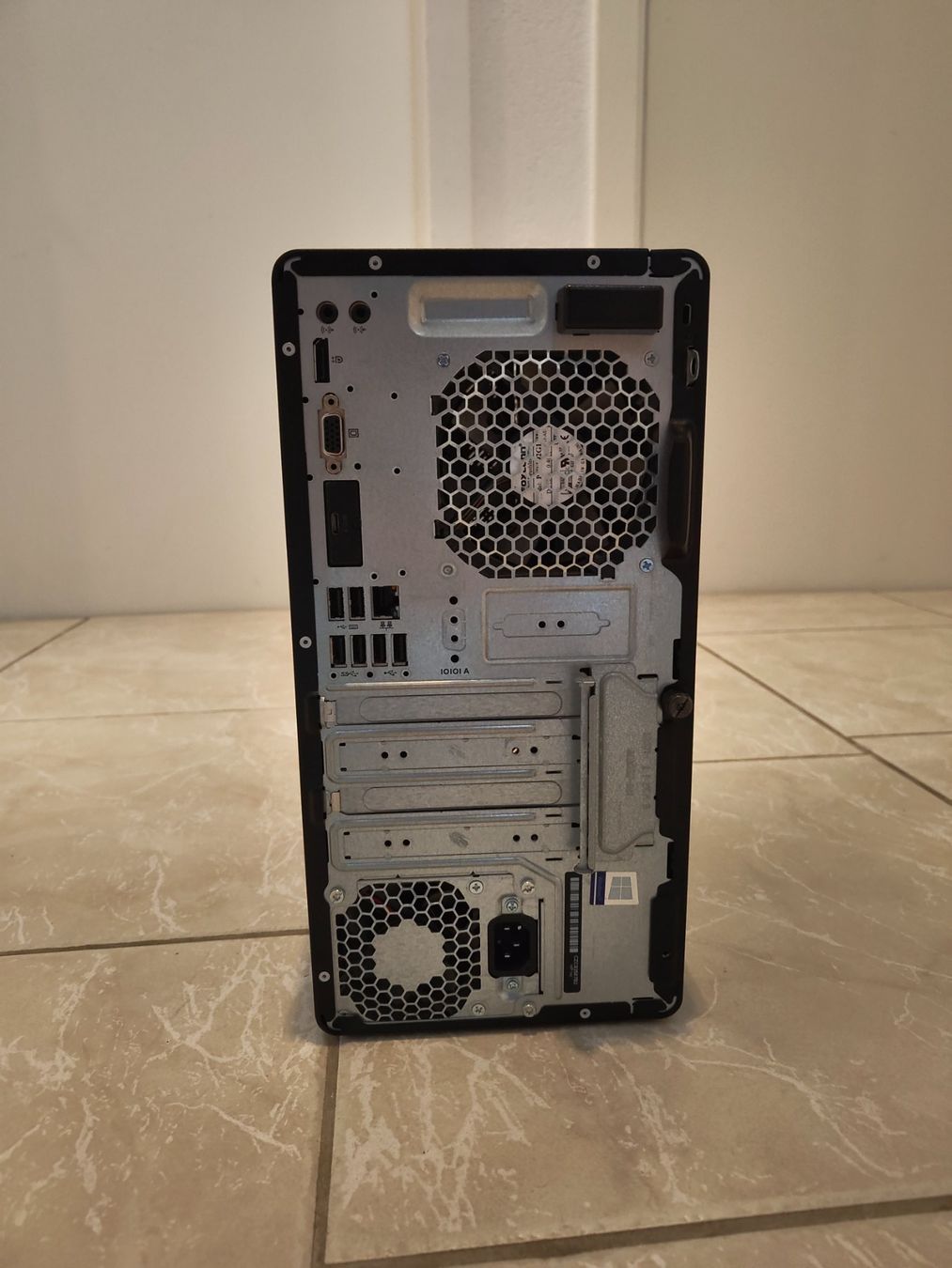 Hewlett Packard PC: HP ProDesk 400 G5 MT – Usato da Dättwil AG venduto da Zynq 1