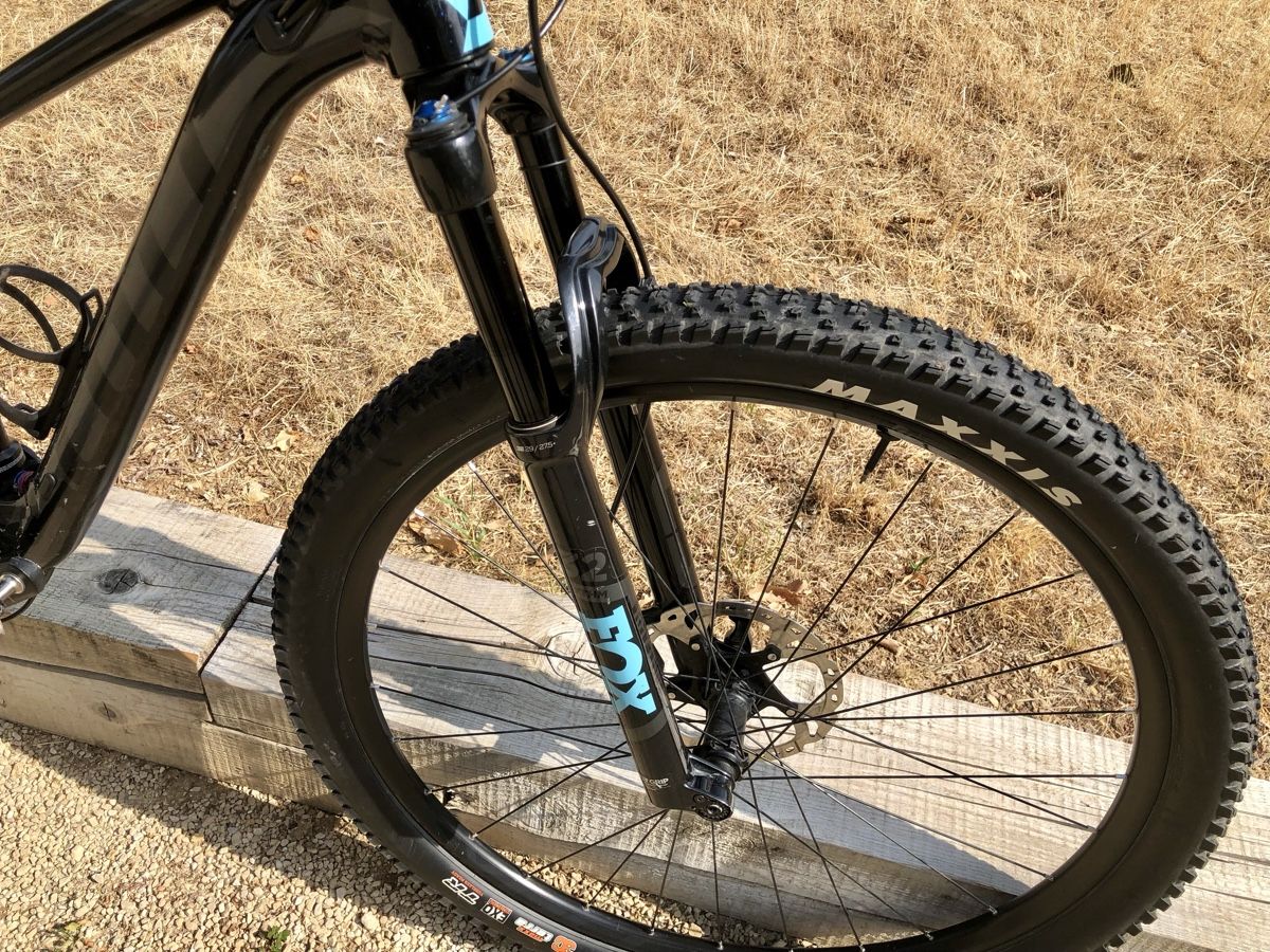 Scott Velos: TOP Scott Spark Contessa - S – Gebraucht aus La Sarraz von Furka-Pass 3