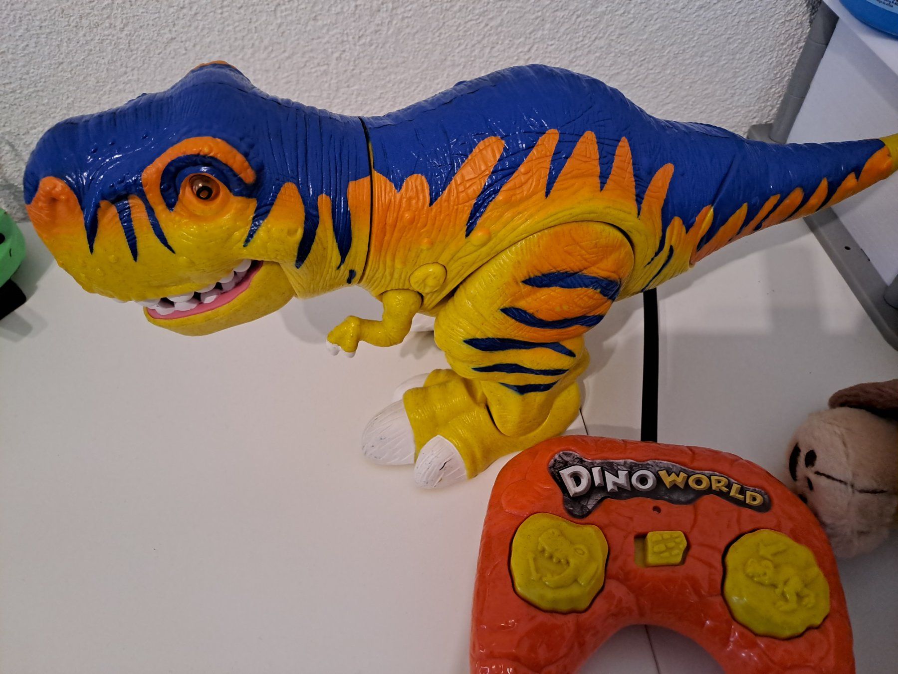 Figuren: Ferngesteuerter Dino – Gebraucht aus Oberbüren von Eis100 1