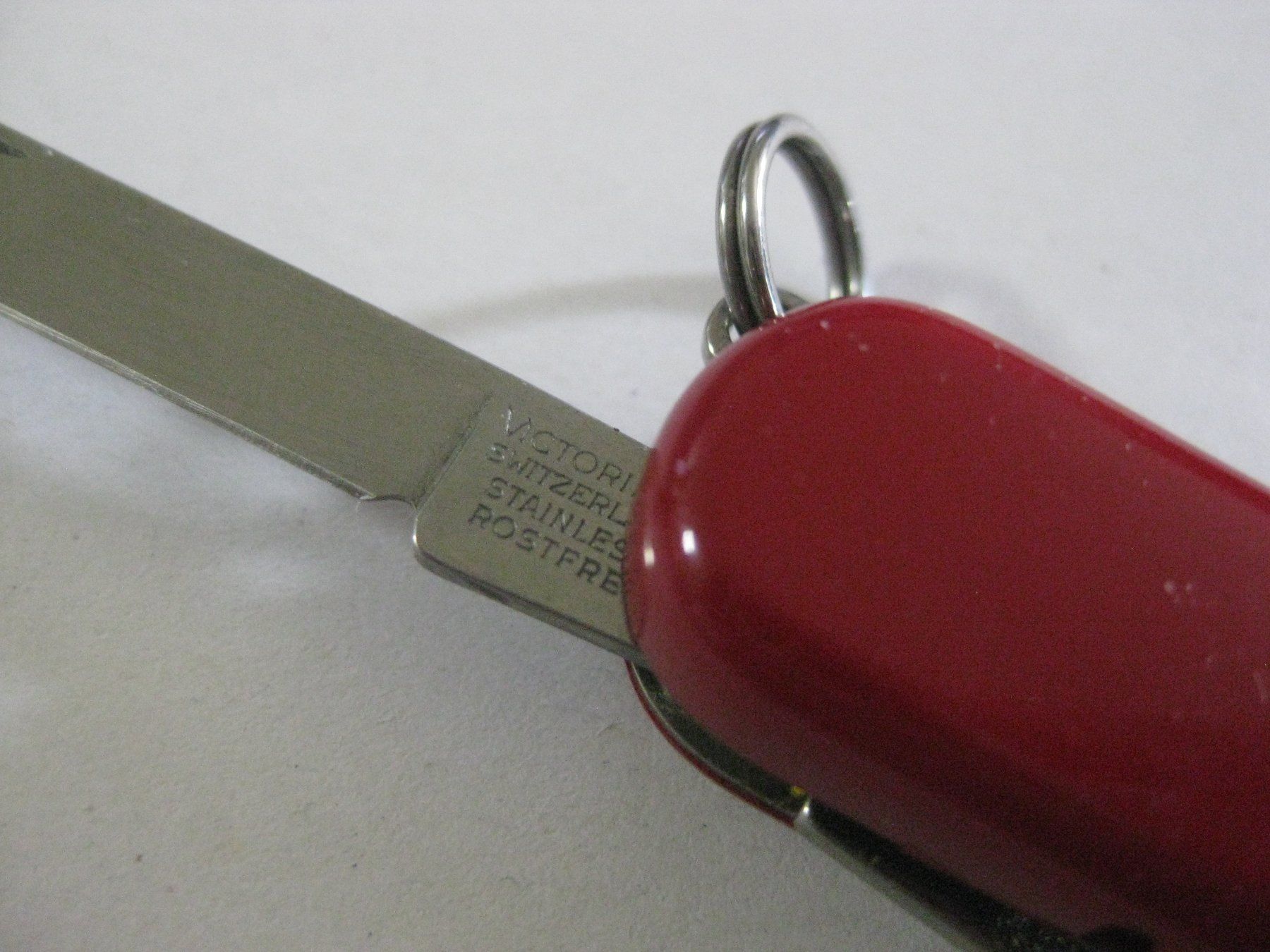 Victorinox Coltelli tascabile: VICTORINOX Sackmesser Klein Rot / 4 Teile – Usato da Münchenbuchsee venduto da neuwertig-gespart 5
