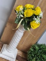Kleiner künstlicher Blumenstrauss
