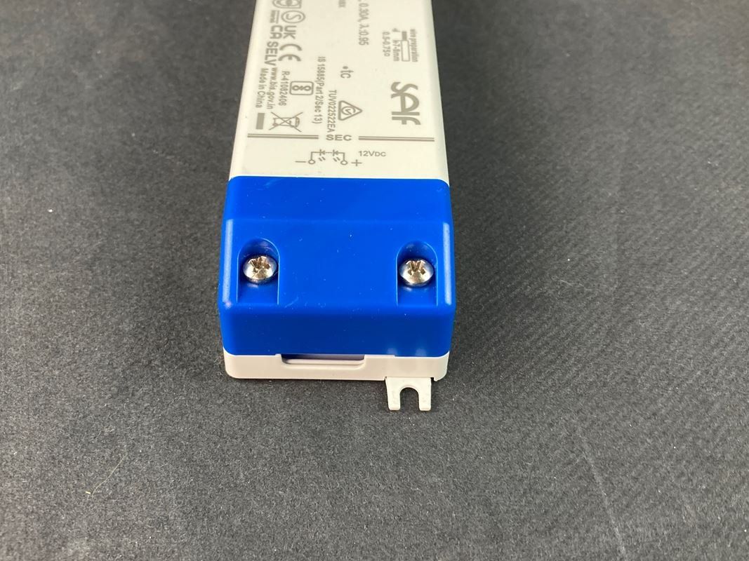 Elektronikbauteile: SELF ELECTRONICS | LED-treiber | ca. 0.30A – Neu (gemäss Beschreibung) aus Wittenbach von Restwert_St-Gallen 1