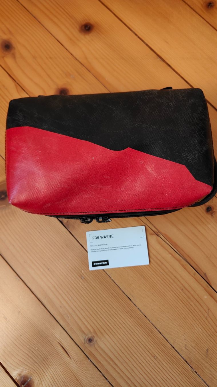 Freitag Custodie per cosmetici: Freitag-Necessaire Wayne F36 – Nuovo (secondo la descrizione) da Winterthur venduto da 1rainbow54 1