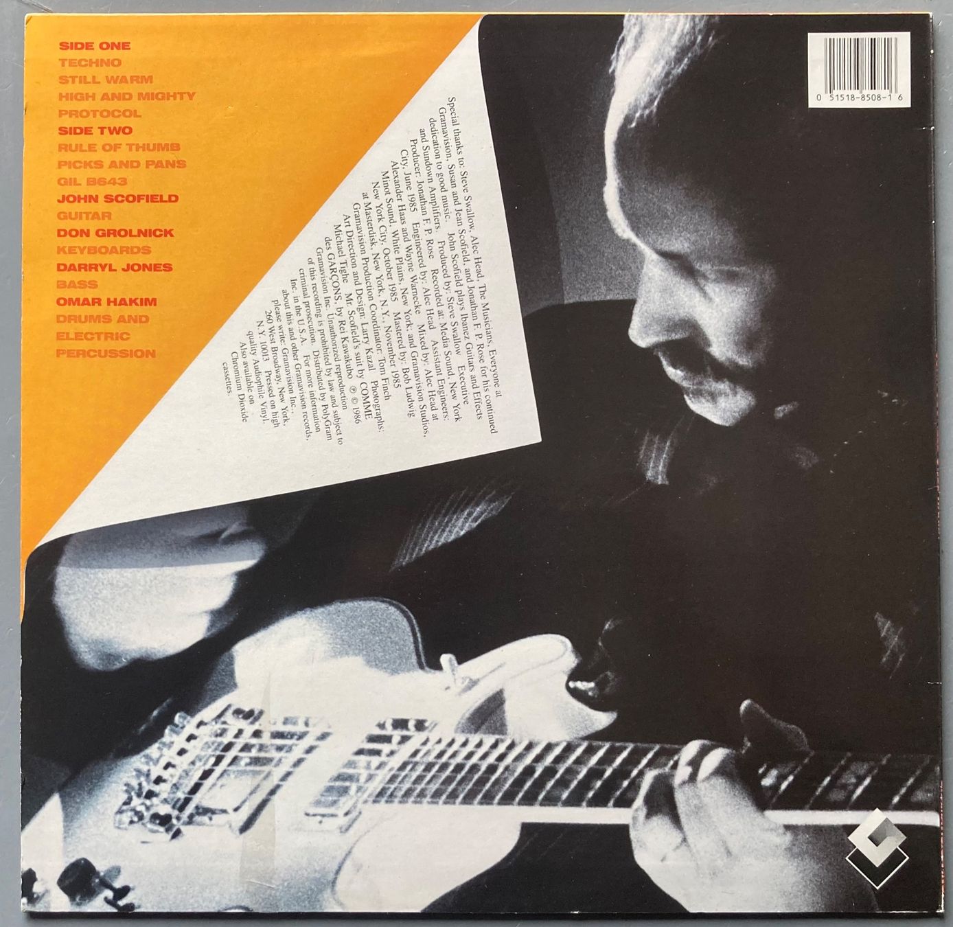 Vinyles: JOHN SCOFIELD - STILL WARM – D'occasion à Poliez-Pittet par Newtown-Records 1