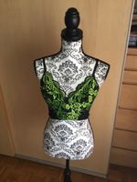 Verführerischer BH mit Blumenstickerei Gr XL