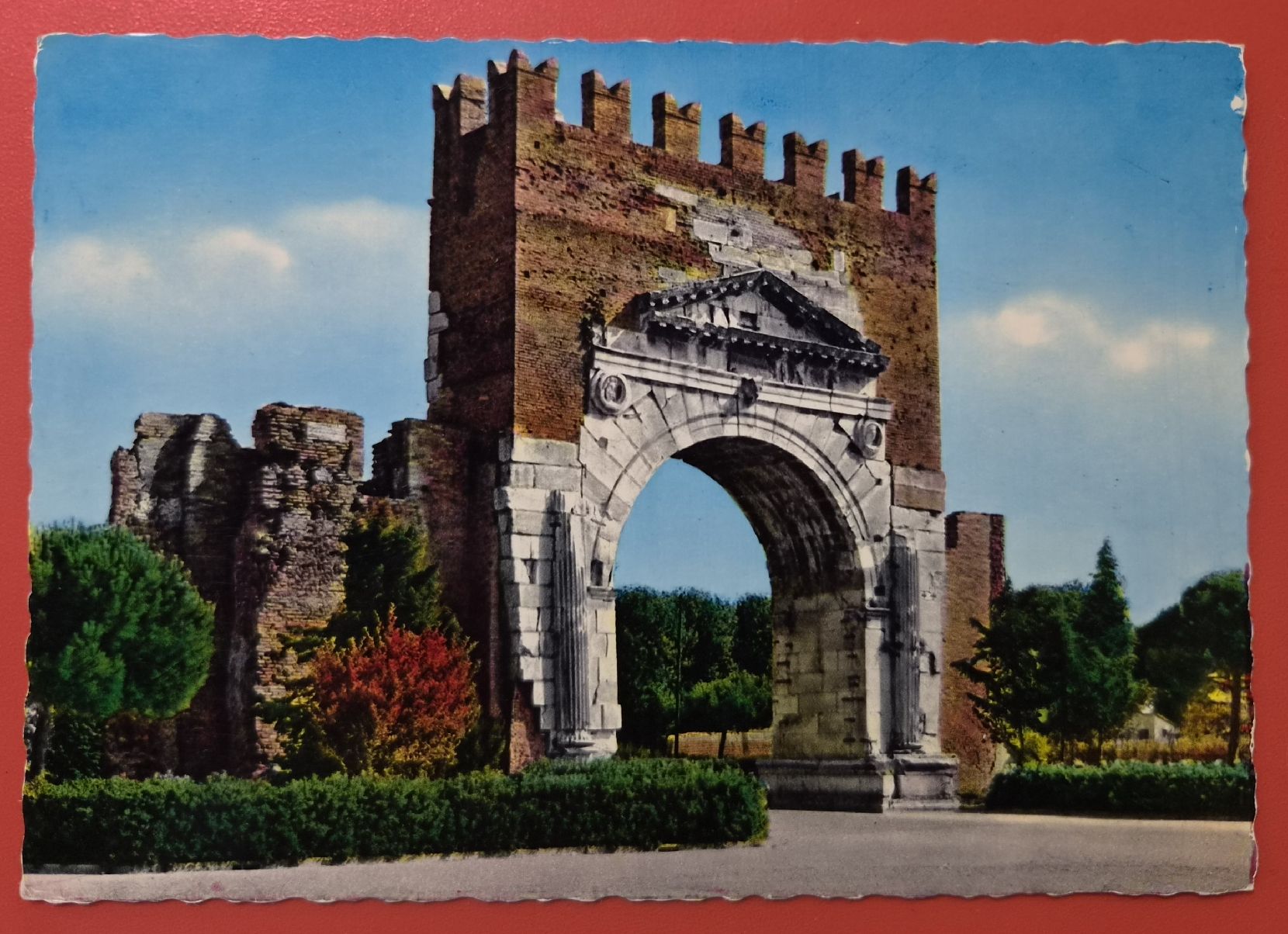 Cartoline postali: Rimini Augustusbogen 1976 – Usato da Melchnau venduto da Arthurius