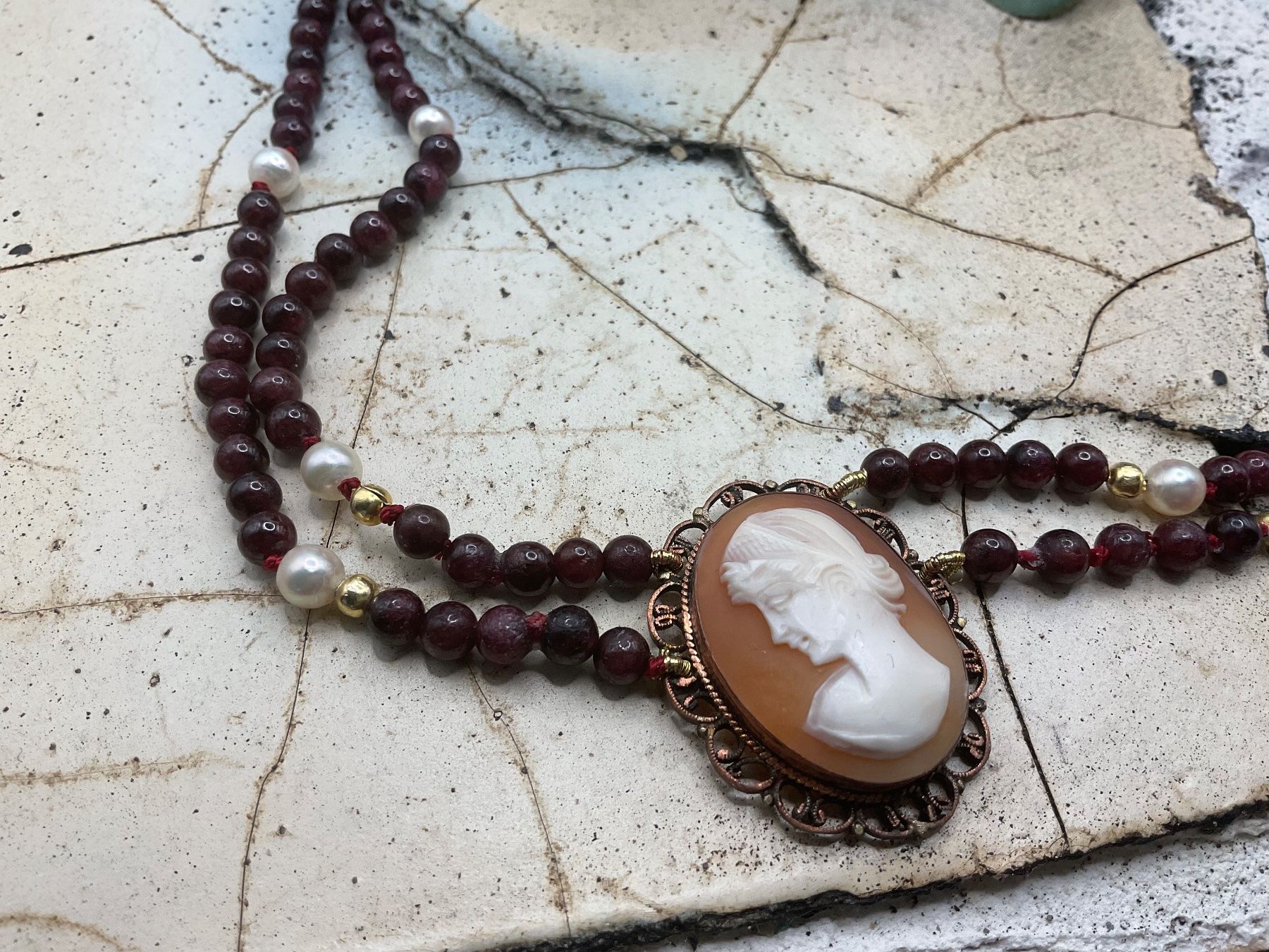 Catenine: Antike Kropfkette Muschelgemme, Granat – Usato da Luzern venduto da S.Kern01 4
