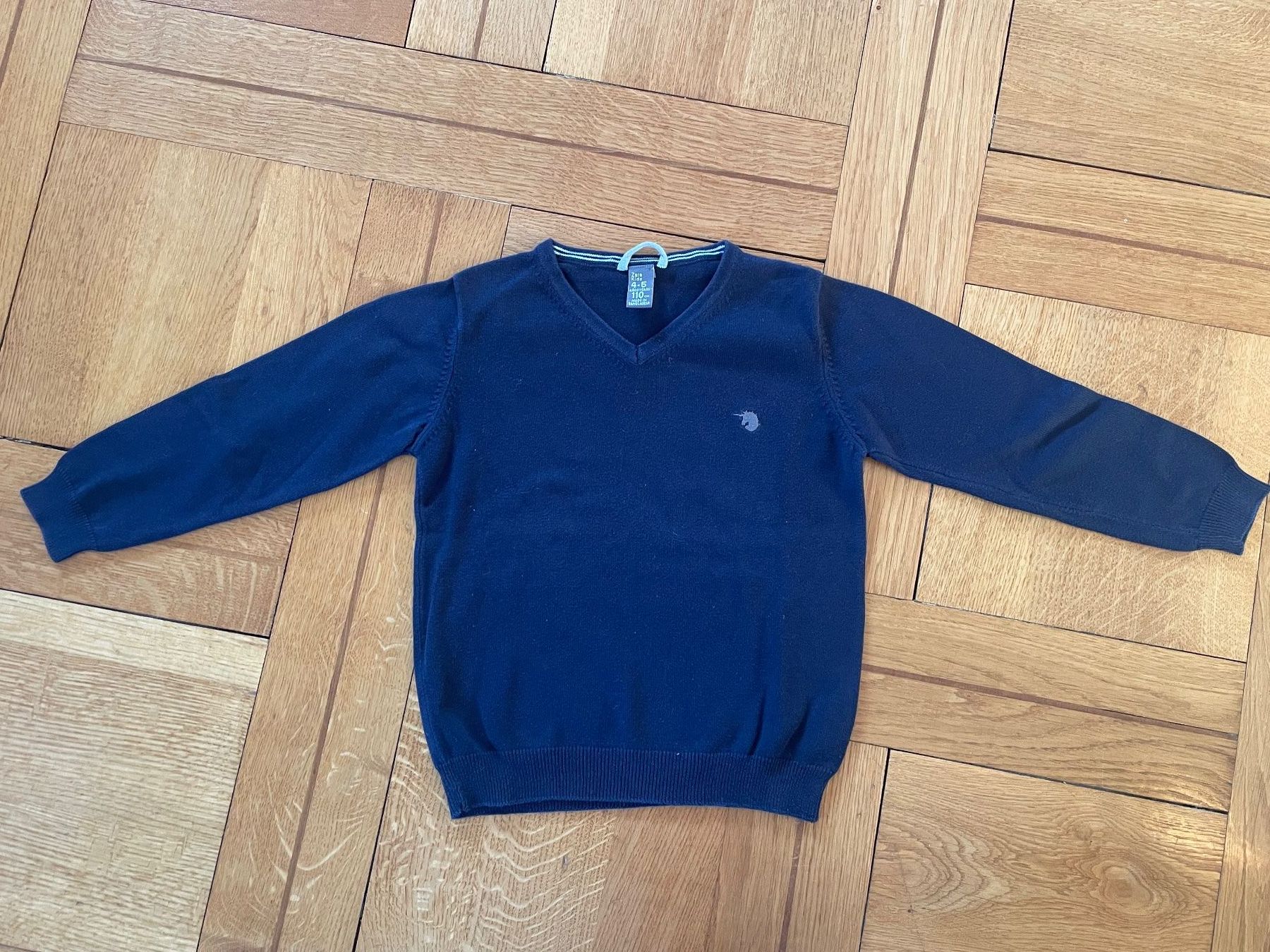 Zara Pullover & Sweatshirts: Pullover Gr.110 – Gebraucht aus Genève von Livsonman