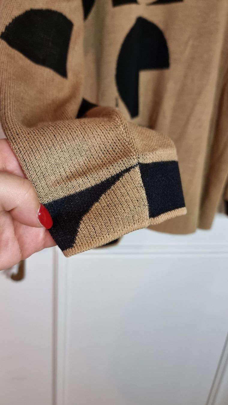 Maglioni & Felpe: Bequemer  Damenpullover, geometrisch, beige schwarz, Gr.50 – Usato da Wald ZH venduto da CapLux 4