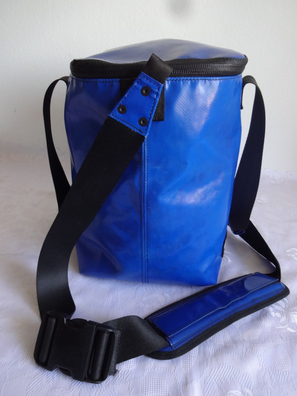 Freitag Sacs: """ FREITAG A384 """" Hand oder Umhängetasche – D'occasion à Frauenfeld par rey06 3