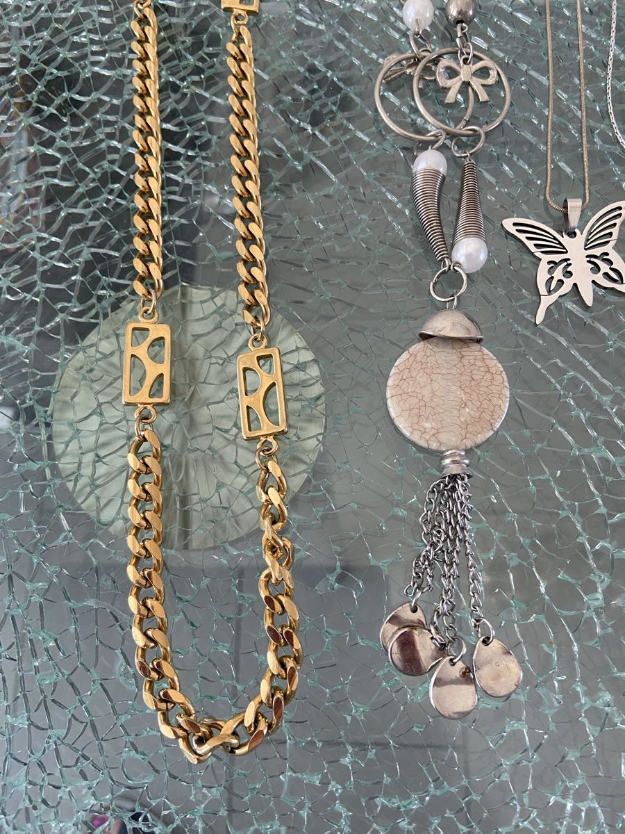 Catenine: Modeschmuck 4 schöne Ketten – Usato da Oftringen venduto da andrax 1