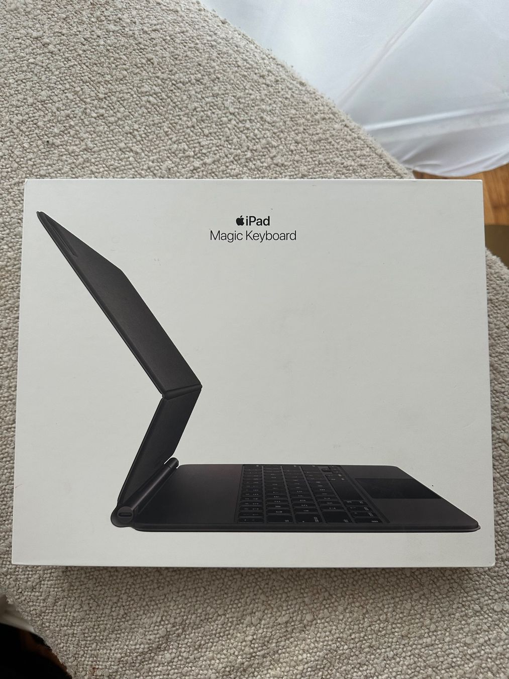 Apple Tastaturen: iPad Magic Keyboard for 12.9-inch iPad Pro, neuwertig – Gebraucht aus Basel von roe_jb8f