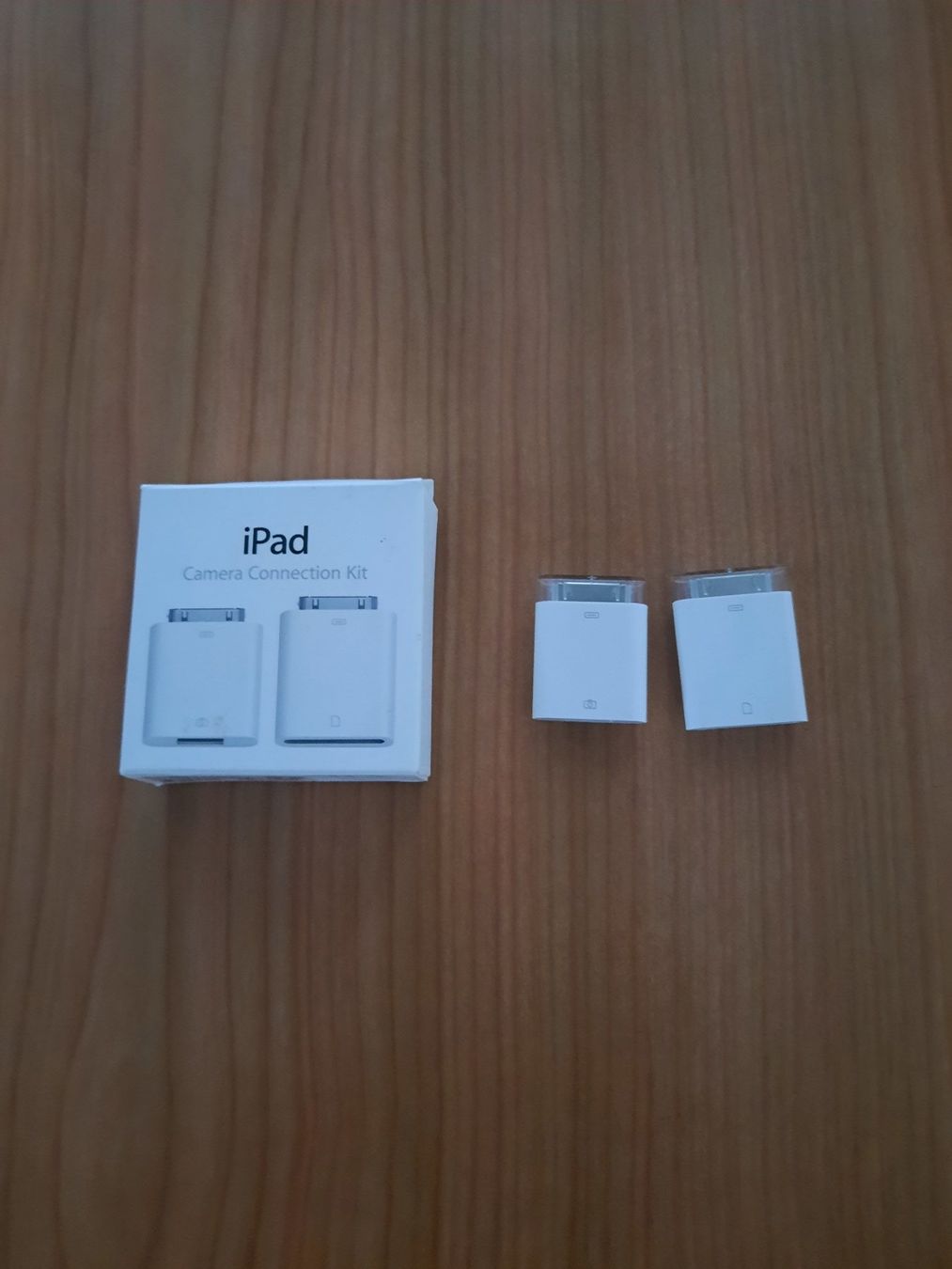 Unità & Adattatore: 4 x iPad Camera Connection Kit Adapter – Usato da Ibach venduto da urs_sl5h