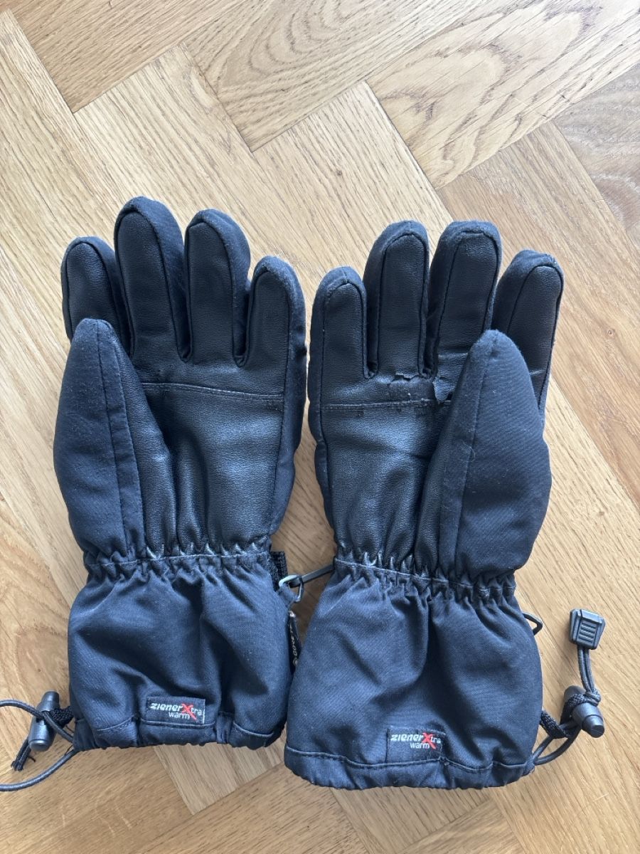 Ziener Kinderhandschuhe: CoreTex Skihandschuhe von Ziener, Grösse 7 – Gebraucht aus Wohlen AG von Michi761 1