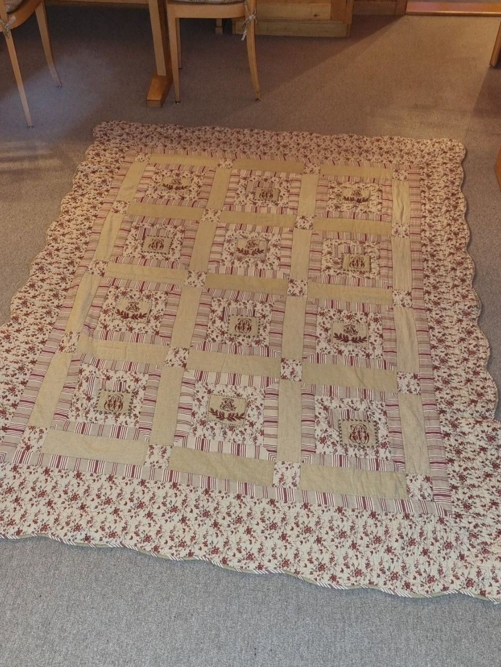 Coperte: 2x Patchwork Tagesdecken inkl. 2x Zierkissen – Usato da Oberrieden venduto da Spencer10