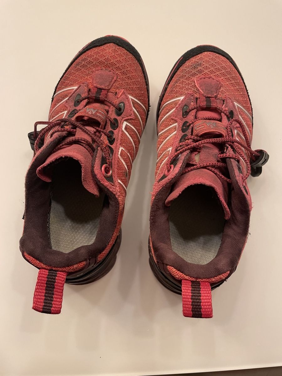 CMP Scarpe per ragazze: CMP - Outdoor-Schuhe - Trekking - Grösse 27 – Usato da Rütihof venduto da Highwayjackie