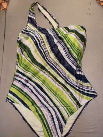 Badekleid BELDONA 42b/c neu