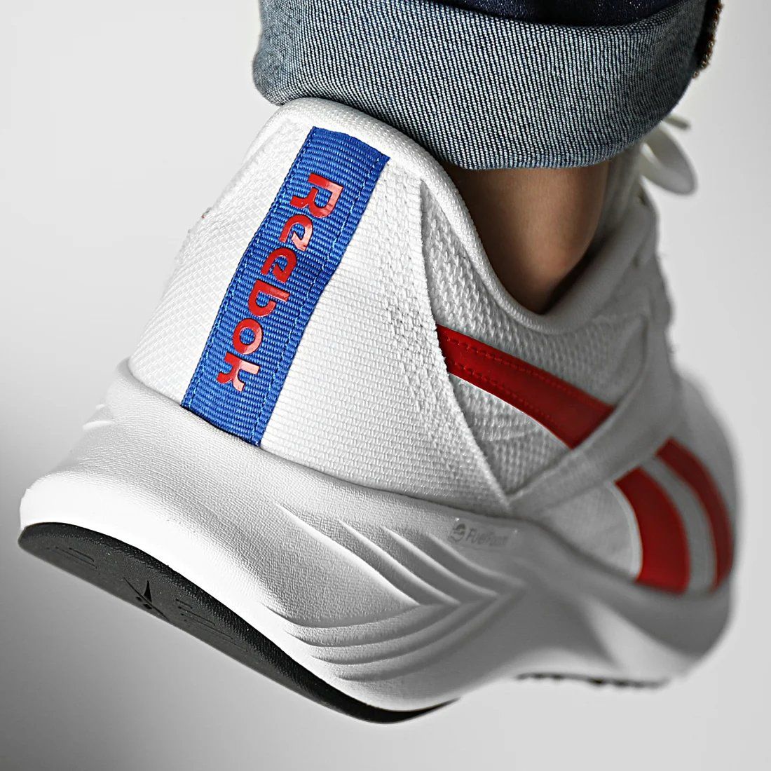 Reebok Herrenschuhe: Deadstock Reebok Energen Tech White Red Blue - taille 43 – Neu und originalverpackt aus Genève von dorco 5