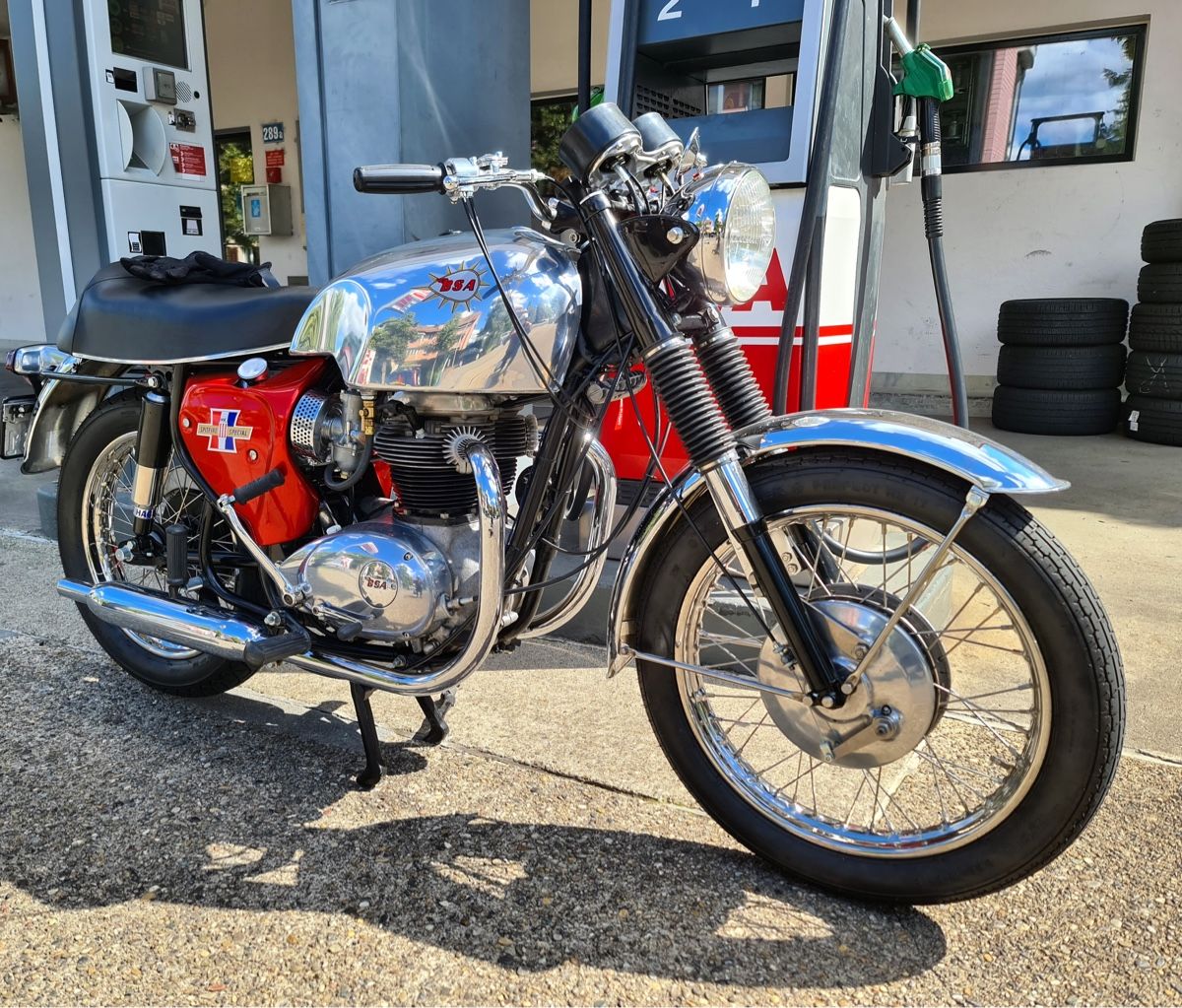 Route: BSA A65 Spitfire – D'occasion à Zürich par Pdreyer 1