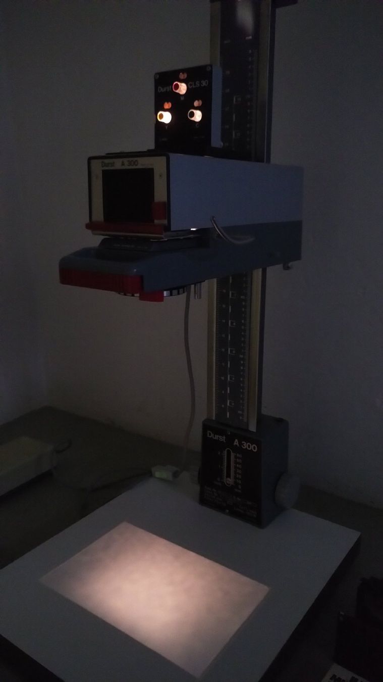 Durst Laboratorio & Camera oscura: Durst A300 Vergrösserer – Usato da Basel venduto da tobilla 8