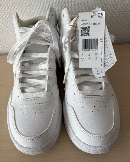 Adidas Scarpe da donna: ADIDAS HOOPS 3.0 MID Gr. 38 – Nuovo (secondo la descrizione) da Emmenbrücke venduto da Galerie 3