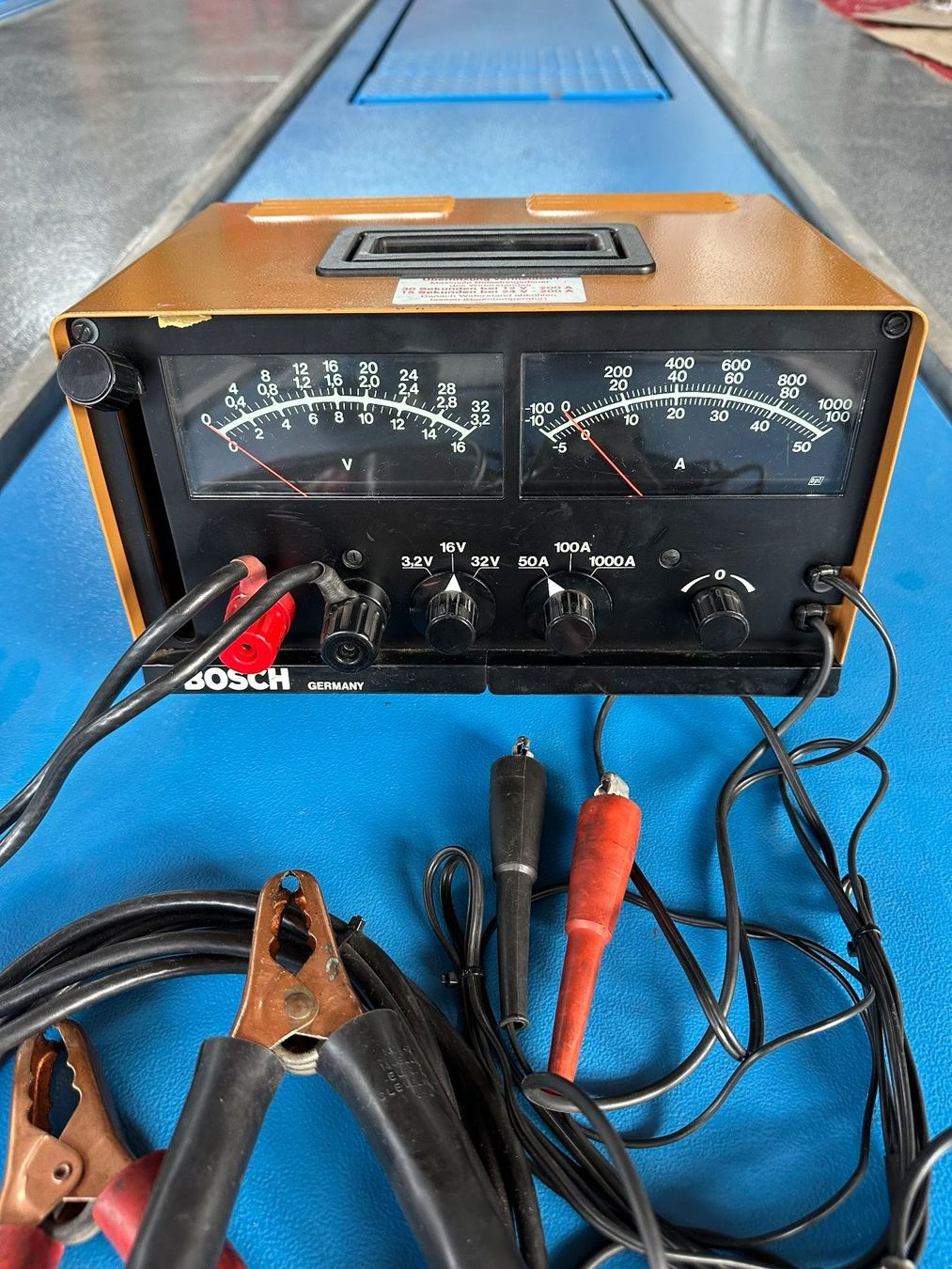 Bosch Misurare: Boschtester  ETT 011.00 , Ampere , Volt – Usato da Boswil venduto da pavo1 5