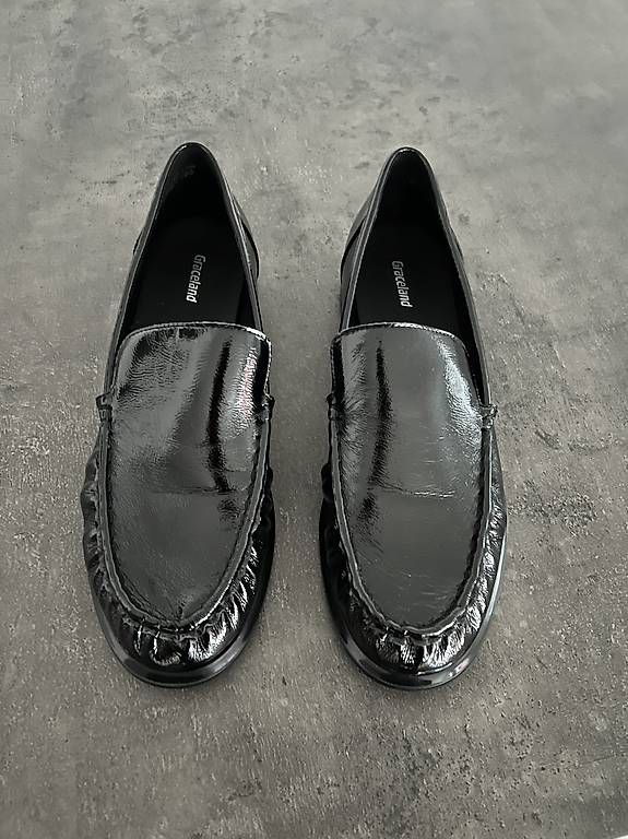 Damenschuhe: Loafer – Gebraucht aus Ostermundigen von mara_rebecca