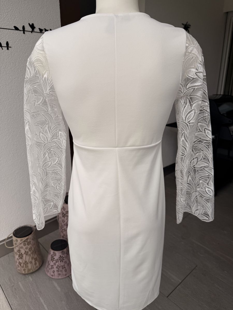 Vestiti: Kleid Bodyflirt weiss mit Spitze Langarm – Usato da Biberist venduto da Mi58 1
