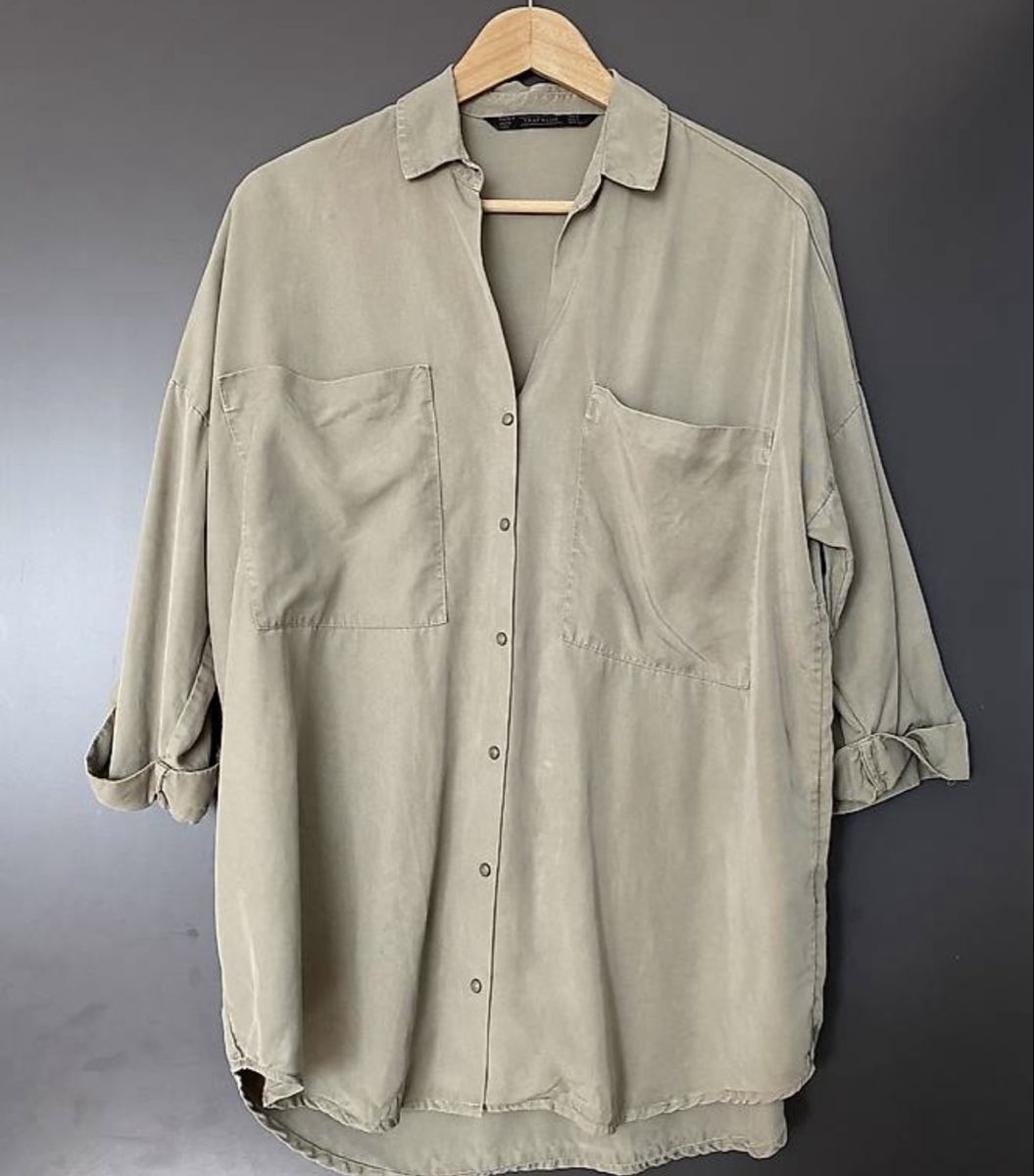 Zara Chemisiers: Hemd Bluse Khaki – D'occasion à Embrach par ale_v5qn 1