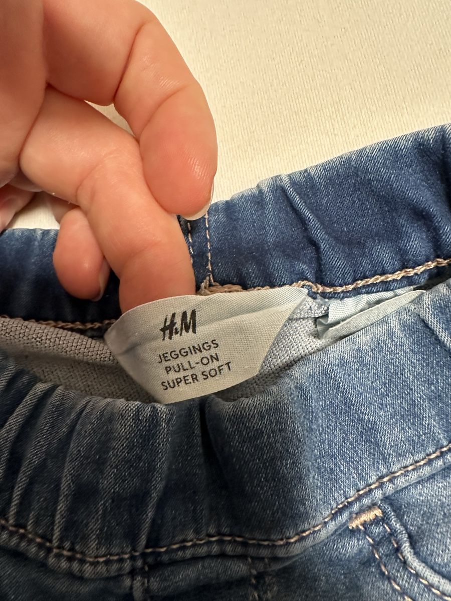H&M Hosen: H&M Jeggings Mädchen Gr. 110 – Gebraucht aus Dübendorf von nat_h9wg 1