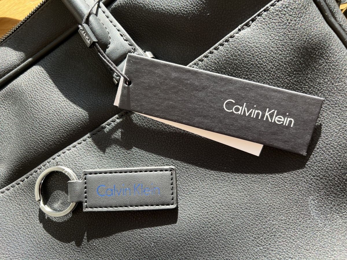 Calvin Klein Valigie & Borse: Calvin Klein Leder Aktentasche/Laptoptasche – Nuovo e nell'imballaggio originale da St. Gallen venduto da Mokki2014 3