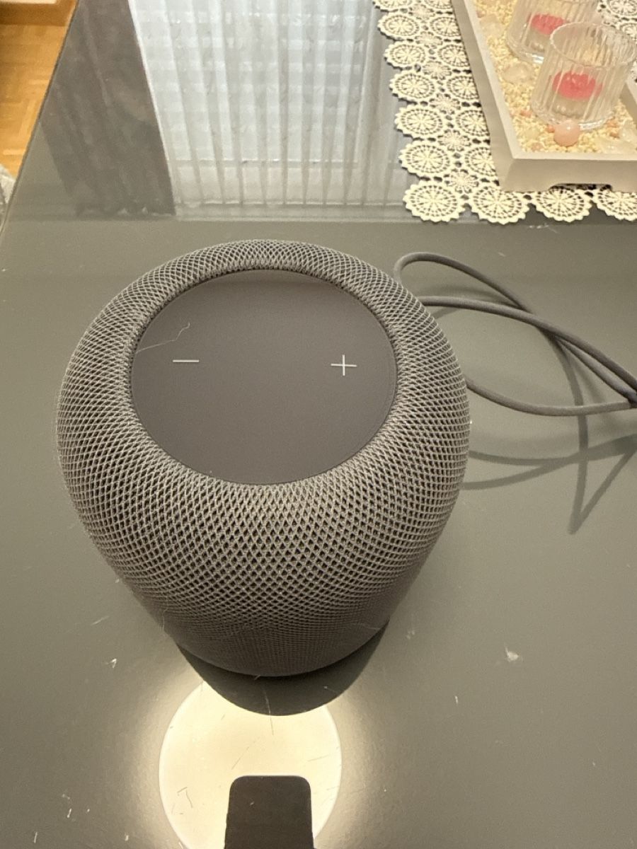 Apple Lautsprecher: Apple HomePod 2 Spacegrau neuwertig – Gebraucht aus Goldach von Twuschel