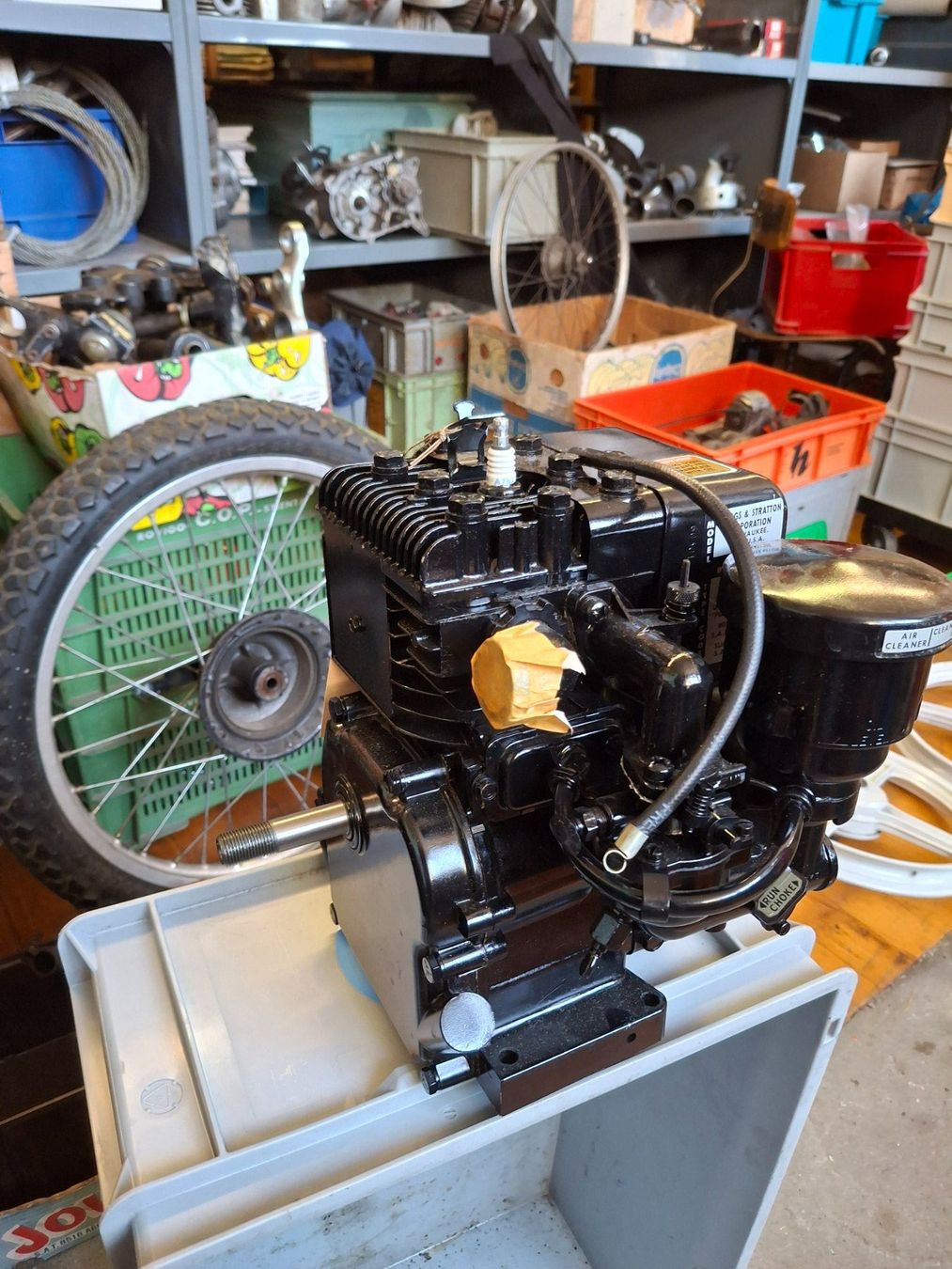 Motosacoche  Motori: NOS NEU STATIONÄRMOTOR BRIGGS&STRATTON 2.25HP TYP 60301 – Nuovo e nell'imballaggio originale da Wängi venduto da Toeff85 1