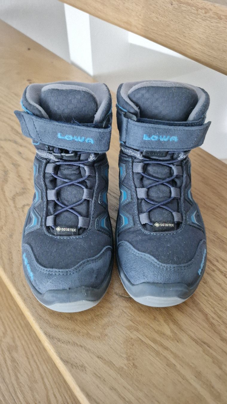 Lowa Scarpe per ragazzi: Lowa Winterschuh Gr.28 – Usato da Schwellbrunn venduto da PalimPalim03