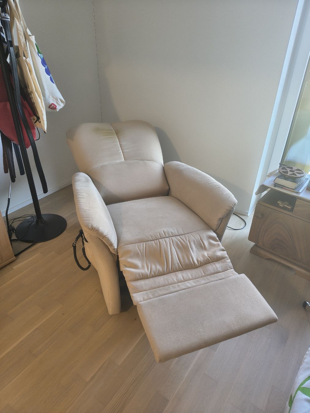 Massagegeräte: Massagestuhl abzugeben – Gebraucht aus Schlieren von MichiNestea 1