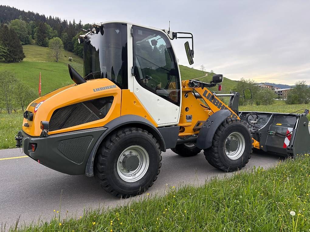 Liebherr Caricatori: Liebherr L508C Radlader – Usato da Rothenthurm venduto da FHS6418 3