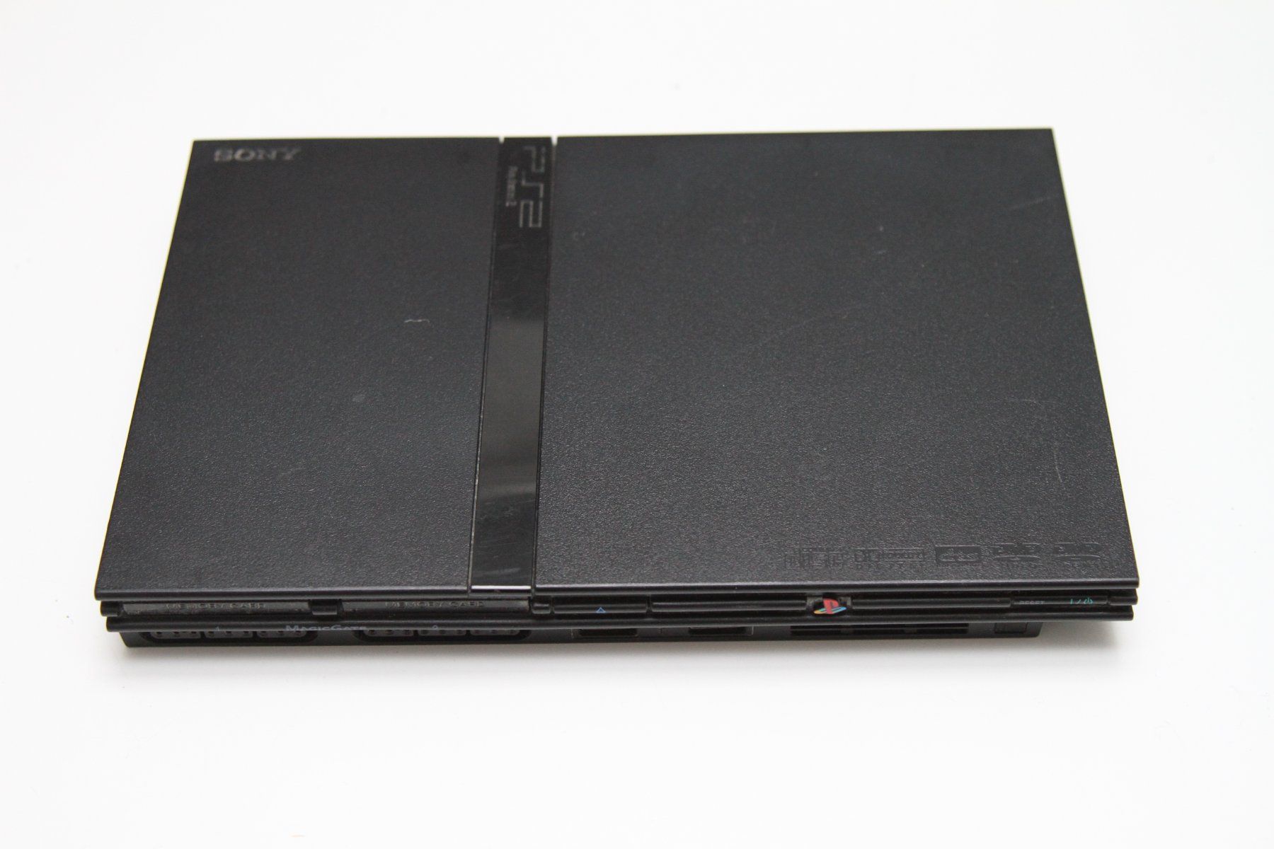 Sony Console: 4 defekte PS2 Konsolen – Difettoso da Basel venduto da camelot99 4