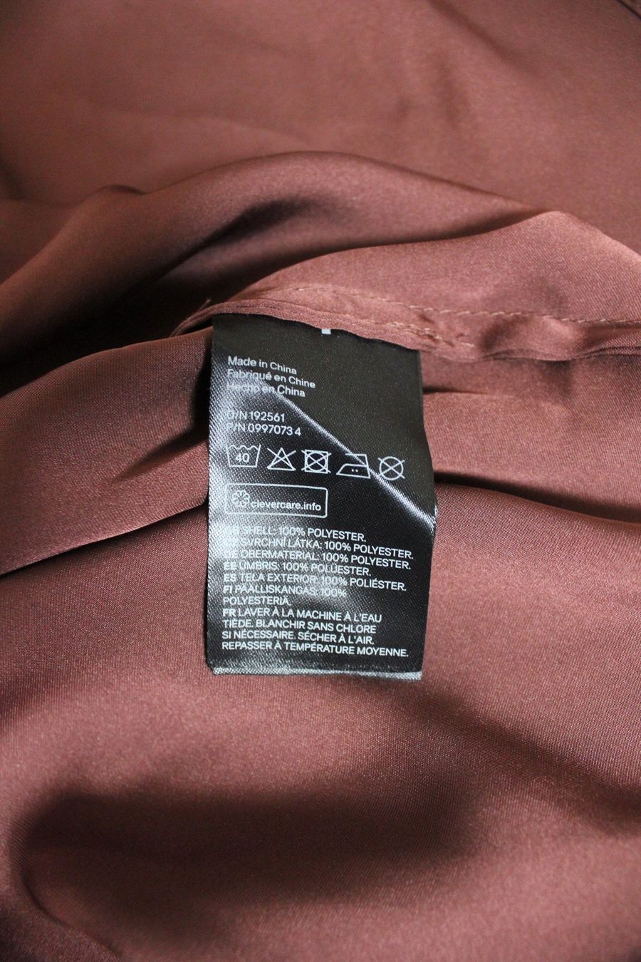 H&M Camicette: H&M flowy blouse Gr.S – Nuovo (secondo la descrizione) da Sugiez venduto da RicardoStoleMyData 7