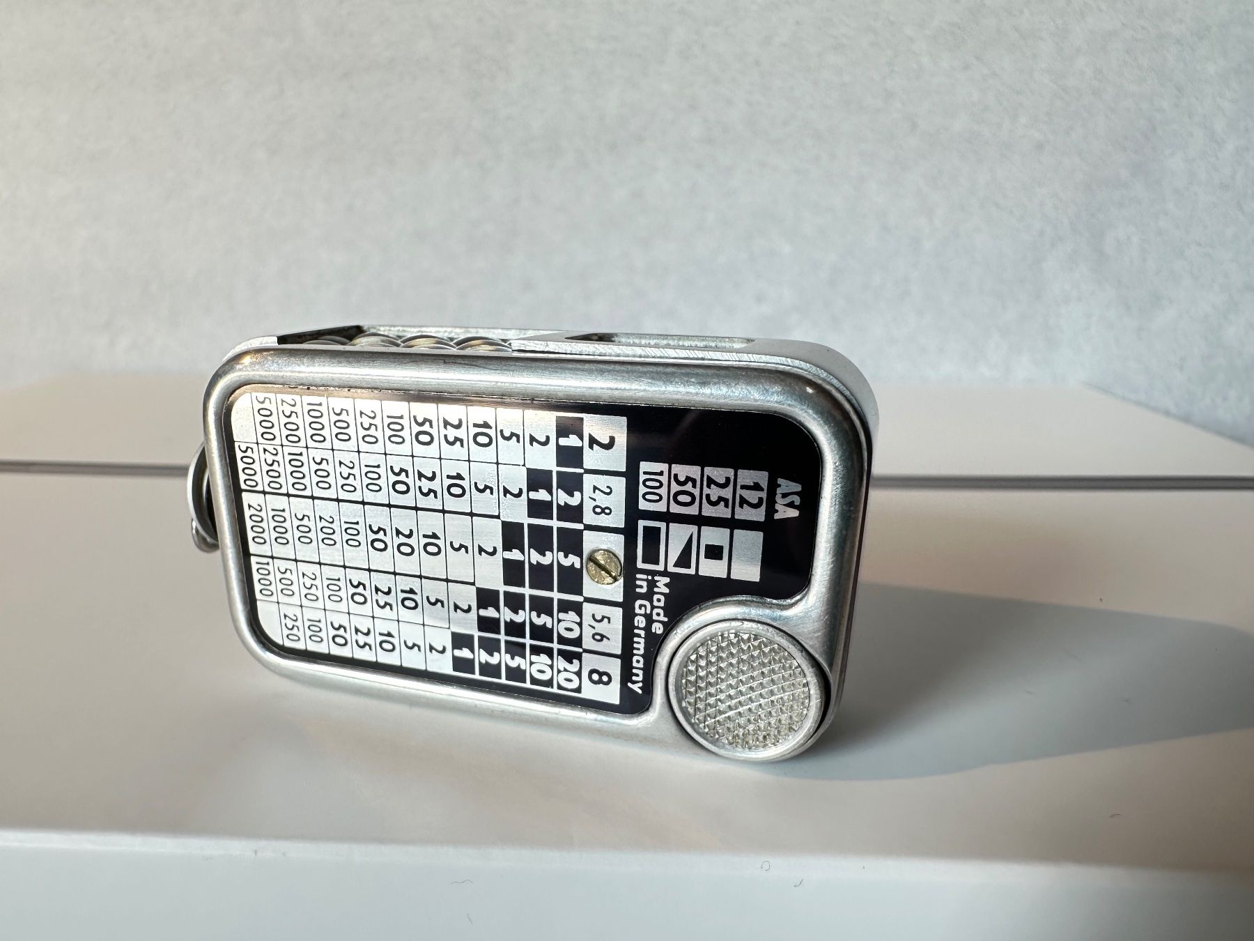 Minox Fotocamera: MINOX Selen-Belichtungsmesser – Usato da Uetikon am See venduto da stax55 5